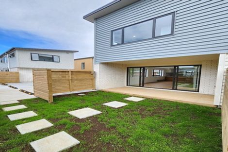 Photo of property in 3/8 Short Street, Papakura, 2110
