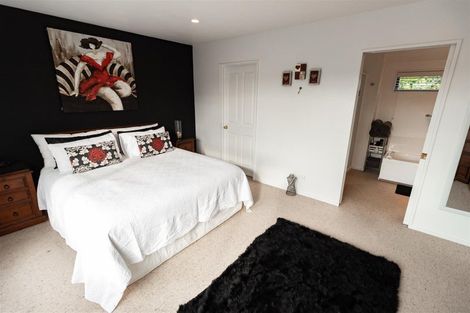 Photo of property in 26a Crofton Road, Harewood, Christchurch, 8051