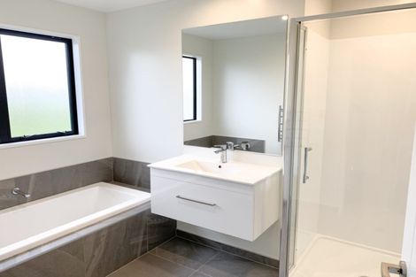 Photo of property in 10 Pegasus Main Street, Pegasus, 7612