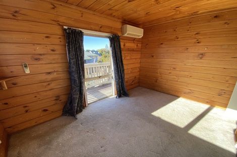 Photo of property in 4 Papawai Place, Milson, Palmerston North, 4414