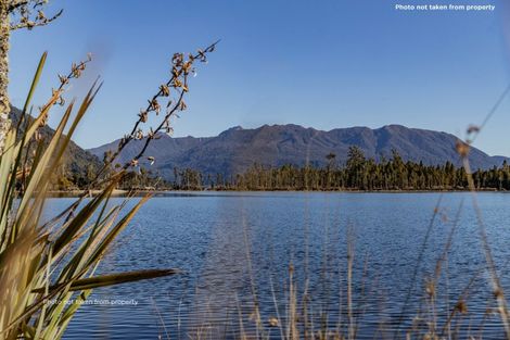 Photo of property in 12 Iveagh Bay Drive, Moana, 7875