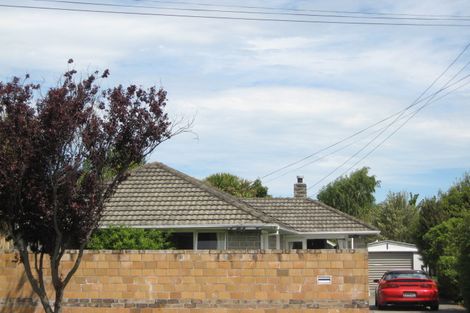 Photo of property in 80 Daniels Road, Redwood, Christchurch, 8051