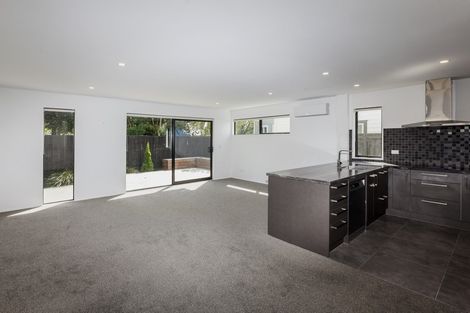 Photo of property in 5/237 Armagh Street, Christchurch Central, Christchurch, 8011
