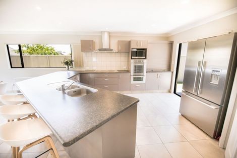 Photo of property in 9 Pinotage Drive, Greenmeadows, Napier, 4112