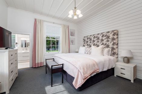 Photo of property in 5 Beresford Street, Russell, 0202