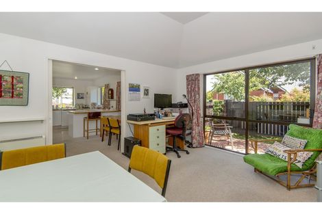 Photo of property in 5 Ilam Park Place, Ilam, Christchurch, 8041