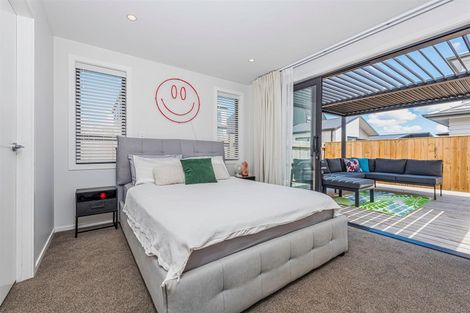 Photo of property in 5 Waipana Street, Hobsonville, Auckland, 0618