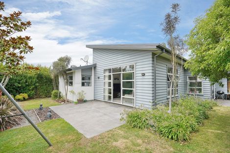 Photo of property in 82 Hakatere Road, Pegasus, 7612