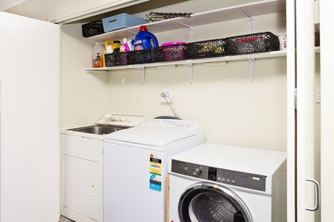 Photo of property in 4 Craig Street, Waikiwi, Invercargill, 9810