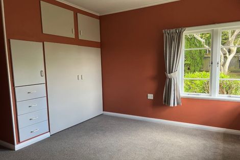 Photo of property in 101 Kinross Street, Blockhouse Bay, Auckland, 0600
