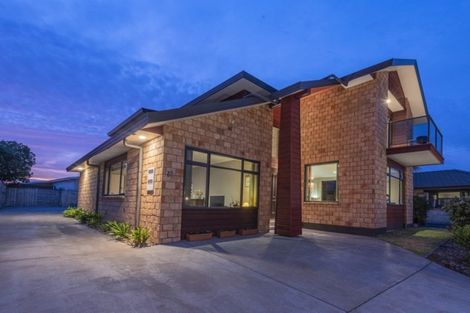 Photo of property in 22 Key West Drive, One Tree Point, 0118