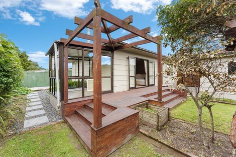 Photo of property in 21 Moore Street, West End, Palmerston North, 4412