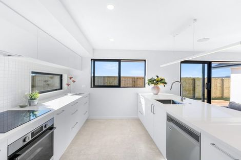 Photo of property in 50 Falcons View Drive, Rolleston, 7615