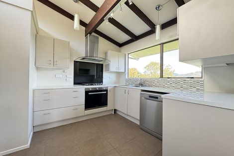 Photo of property in 12 Indira Place, Khandallah, Wellington, 6035