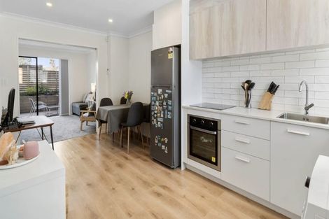 Photo of property in 21 Sun Orchid Avenue, Wiri, Auckland, 2104