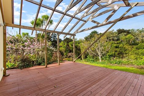 Photo of property in 32 Kereru Grove, Greenhithe, Auckland, 0632