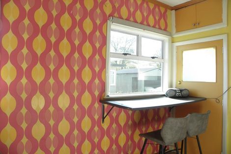 Photo of property in 2 Hobson Place, Takaro, Palmerston North, 4412