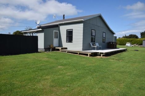 Photo of property in 2 Derby Street, Woodend, Invercargill, 9877