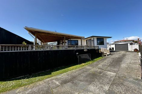 Photo of property in 19 Kiwi Street, Tokoroa, 3420