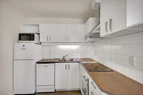 Photo of property in Madison On The Square Apartments, 2a/37 Federal Street, Auckland Central, Auckland, 1010