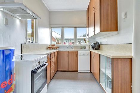 Photo of property in 17 Verel Street, Fairfield, Hamilton, 3214