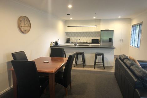 Photo of property in 7b Rotokare Crescent, Whalers Gate, New Plymouth, 4310