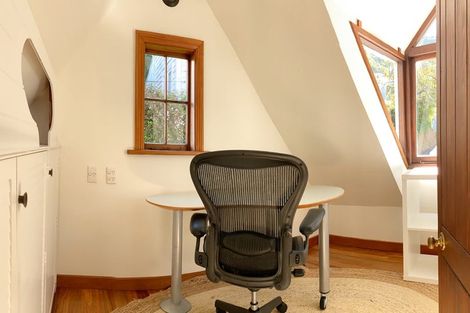 Photo of property in 28 Ascot Street, Thorndon, Wellington, 6011