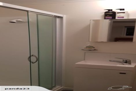 Photo of property in 13 Kokiri Street, Te Atatu South, Auckland, 0610