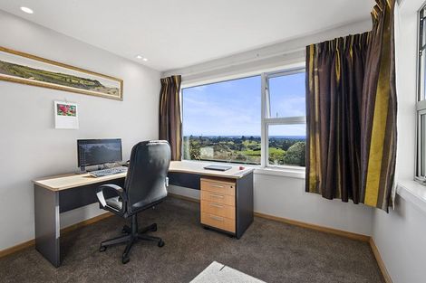 Photo of property in 62 Atkinson Road, Hurworth, New Plymouth, 4371