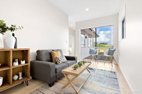 Photo of property in 17 Mcintosh Drive, Pokeno, 2471