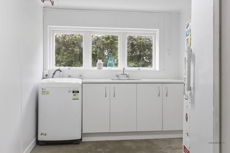 Photo of property in 40 Shaw Road, Oratia, Auckland, 0604