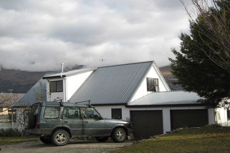 Photo of property in 55 Rata Street, Wanaka, 9305