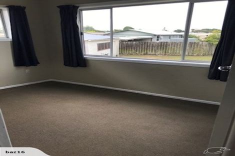 Photo of property in 15 Rosalind Street, Deanwell, Hamilton, 3206