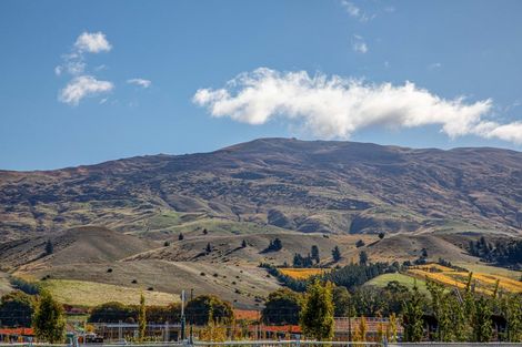 Photo of property in 38 Magnum Drive, Cromwell, 9310