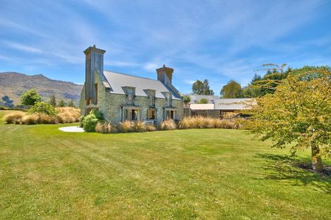 Photo of property in 31 Mountain View Road, Dalefield, Queenstown, 9371