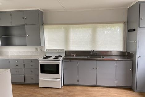 Photo of property in 28 Bracken Street, Petone, Lower Hutt, 5012