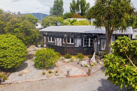 Photo of property in 68 Kiwi Road, Raumati Beach, Paraparaumu, 5032
