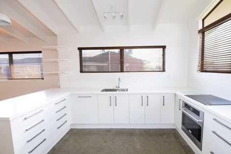 Photo of property in 1/20 Bowling Road, Greenmeadows, Napier, 4112