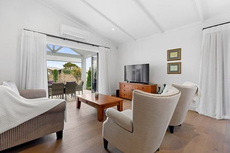 Photo of property in 5 Mollisia Lane, Papamoa Beach, Papamoa, 3118