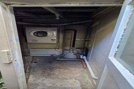 Photo of property in 125 Muritai Road, Eastbourne, Lower Hutt, 5013