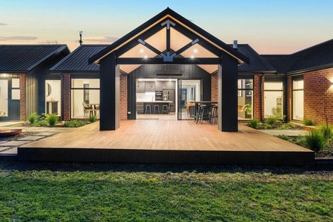 Photo of property in 291 Cameron Town Road, Buckland, Pukekohe, 2678
