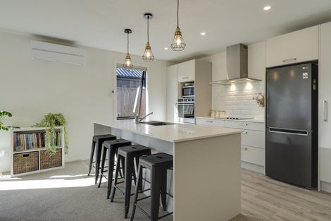 Photo of property in 9 Fallow Street, Jacks Point, 9371