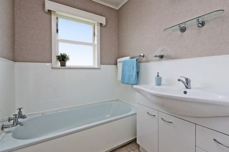 Photo of property in 45 Allen Berry Avenue, Pirimai, Napier, 4112