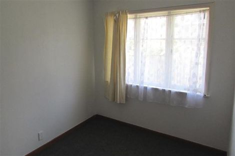 Photo of property in 63 Tiroroa Avenue, Te Atatu South, Auckland, 0610