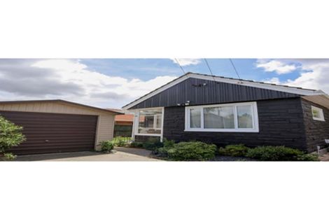 Photo of property in 6 Wittys Road, Avonhead, Christchurch, 8042