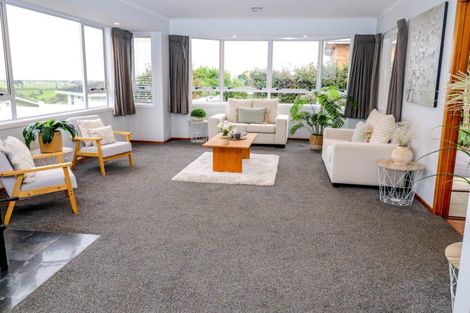 Photo of property in 208 Waikiekie Road, Thames, 3500