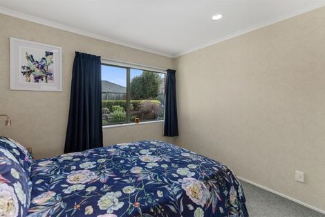 Photo of property in 44 Warwick Drive, Lynmore, Rotorua, 3010