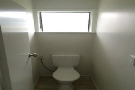 Photo of property in 2 Fields Road, Manurewa, Auckland, 2102