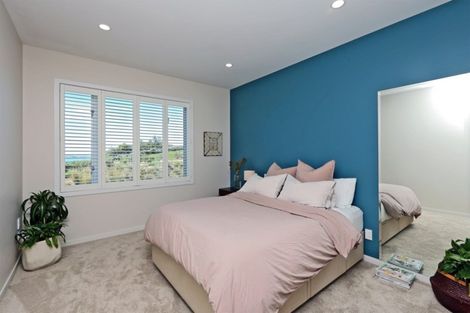 Photo of property in 140 Eskridge Drive, Eskdale, Napier, 4182