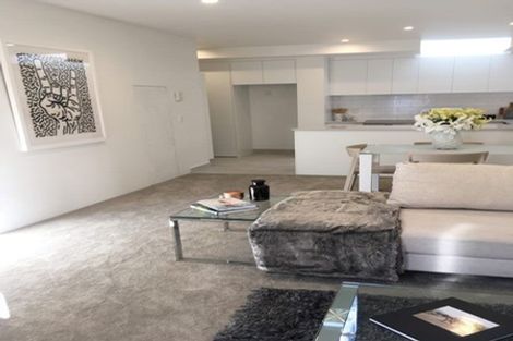 Photo of property in Henry Walton Flats, 9/2 Upper Queen Street, Auckland Central, Auckland, 1010